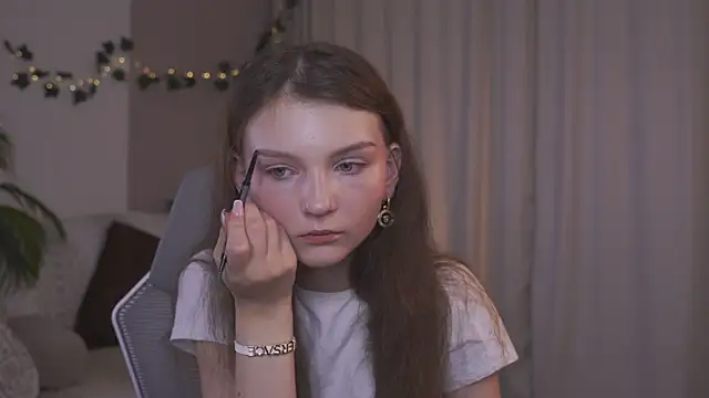 CindyGarrison online show from 09/18/25, 01:18