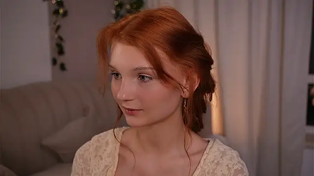 Snapshot of CindyGarrison chatting on 07/17/26, 11:20 CindyGarrison online show from 07/17/26, 11:20