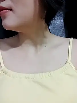 Snapshot of Sexyass13 chatting on 09/23/25, 05:21 Sexyass13 online show from 09/23/25, 05:21