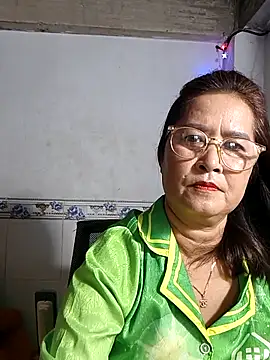 phnz online show from 10/25/25, 08:33