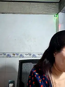 phnz online show from 11/15/25, 07:49