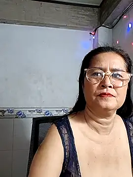 phnz online show from 11/21/25, 02:10