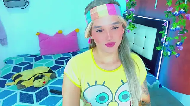 TaylorMon online show from 12/20/25, 04:14