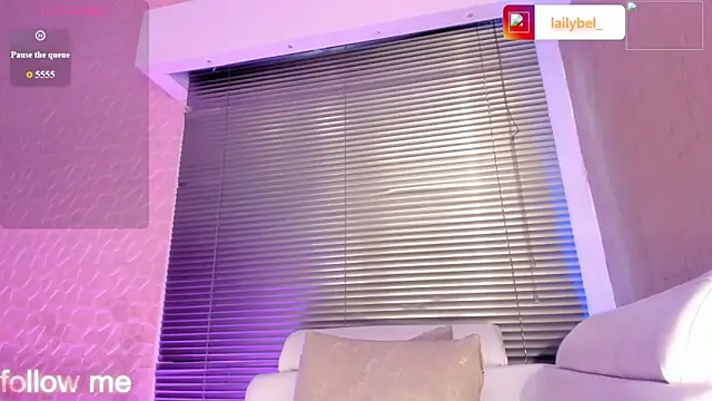 LaiilyBell12 online show from 04/16/26, 09:39