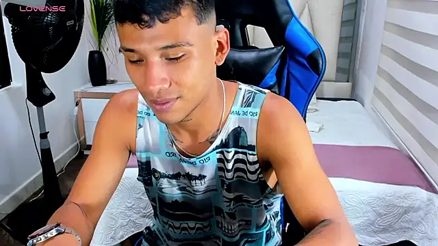 Backsex boy online show from 03/17/25, 04:51