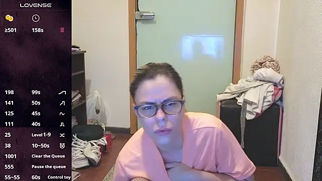 Snapshot of ana_squirt69 chatting on 06/12/26, 10:41 ana squirt69 online show from 06/12/26, 10:41
