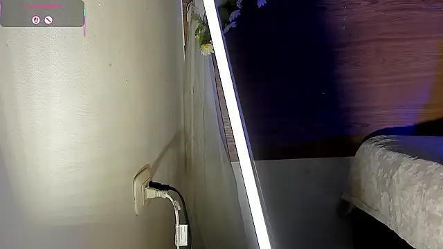 Petite yisell online show from 09/12/25, 04:34