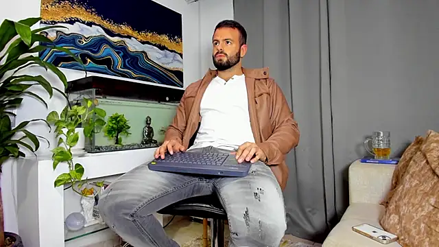 Johnnygrayson1 online show from 02/19/25, 12:14