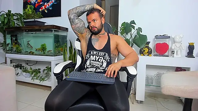 Johnnygrayson1 online show from 10/07/25, 11:35