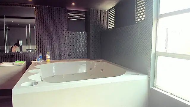 Snapshot of jokergc_2 chatting on 12/07/24, 02:57 jokergc 2 online show from 12/07/24, 02:57