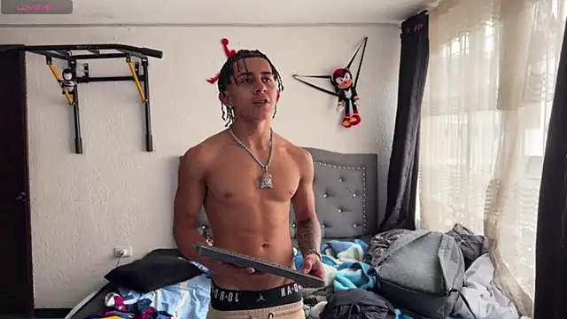 Snapshot of jokergc_2 chatting on 03/10/25, 08:01 jokergc 2 online show from 03/10/25, 08:01