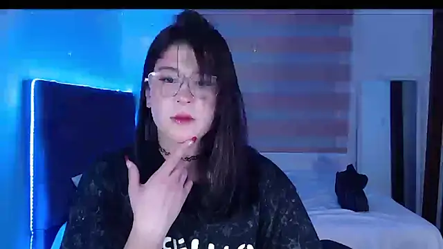 Yuri Stars online show from 02/09/25, 10:43