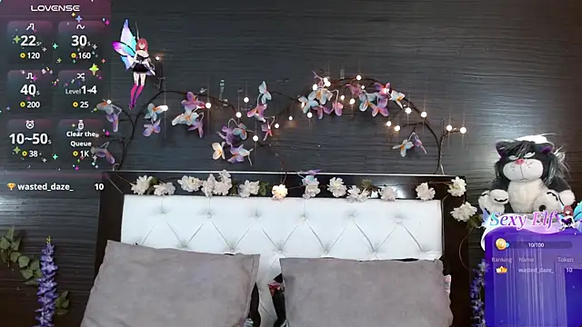 NayeCloud online show from 03/08/25, 03:39