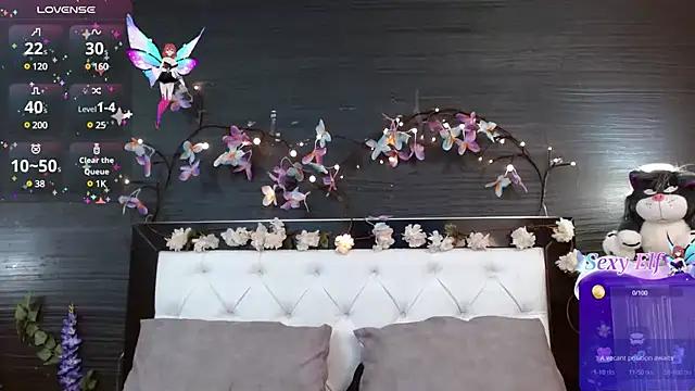 NayeCloud online show from 03/11/25, 03:37