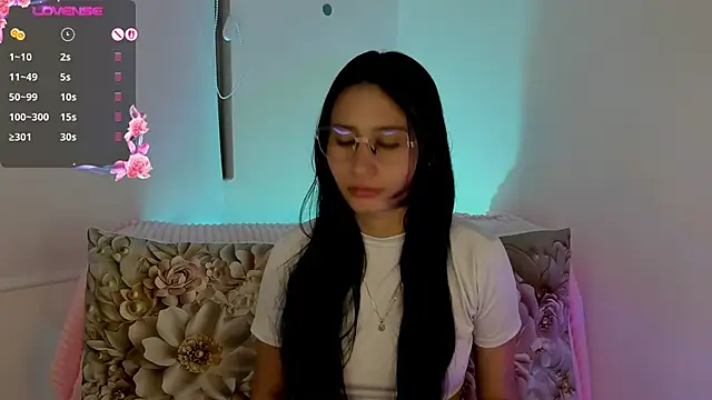 NayeCloud online show from 02/21/26, 04:02