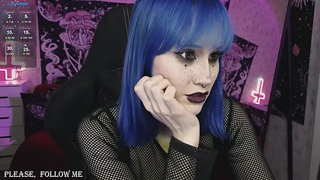 little Elika online show from 12/03/24, 10:18