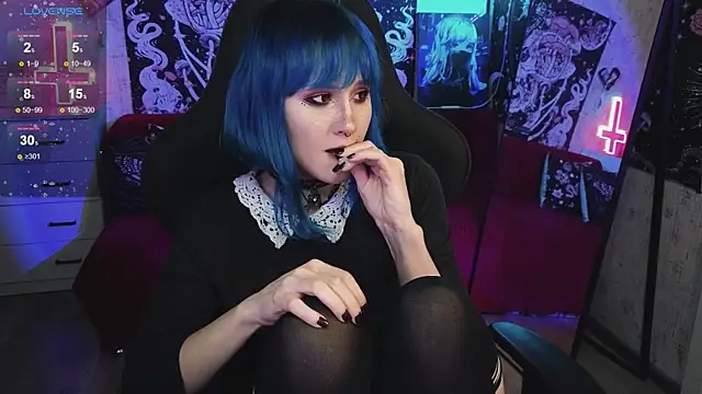 little Elika online show from 03/08/25, 12:22