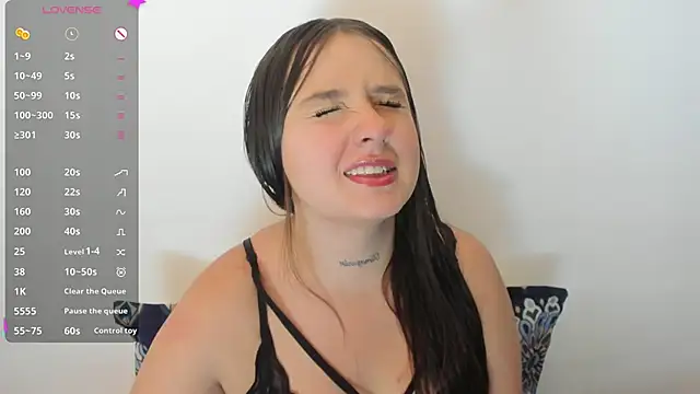 Sabrina Lennox online show from 12/03/25, 05:15