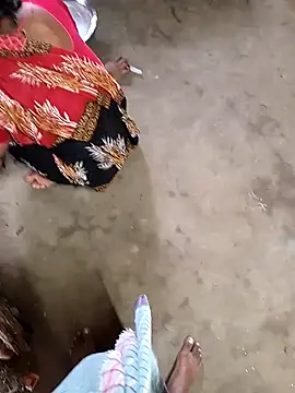 Snapshot of hairipussy2 chatting on 02/04/25, 05:42 hairipussy2 online show from 02/04/25, 05:42