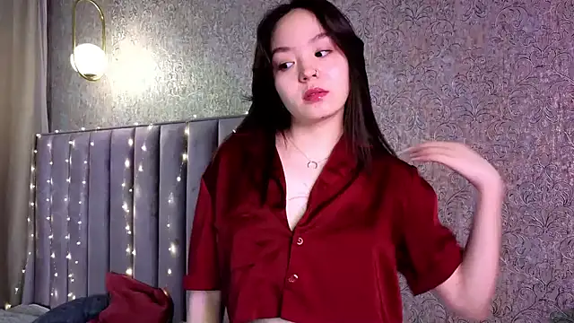 TaiteGloss online show from 01/09/25, 04:17