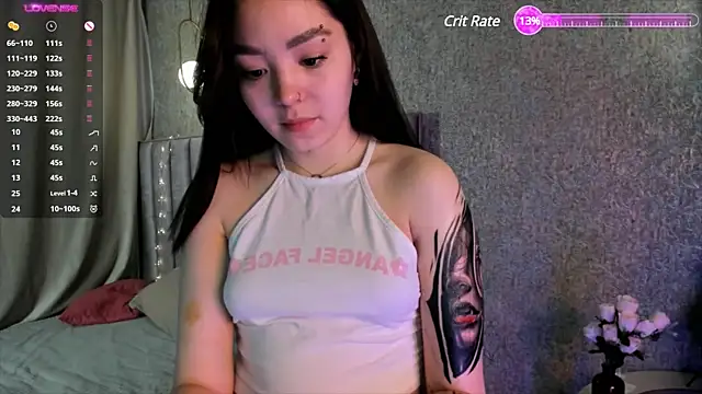 TaiteGloss online show from 03/10/25, 04:14