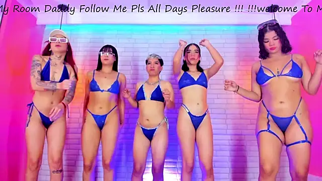 GIRLS DIRTY XTREME online show from 01/15/25, 04:00