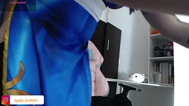 NewAgatha Bolton online show from 02/28/25, 04:10