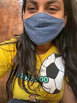 HaaniKaur online show from 01/04/25, 07:55