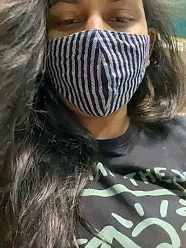 HaaniKaur online show from 01/10/25, 05:24