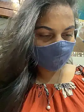 HaaniKaur online show from 01/11/25, 04:46