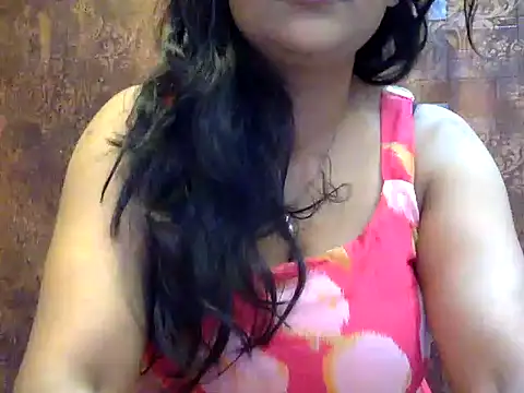 HaaniKaur online show from 03/08/25, 07:49