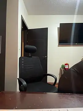 xLadyScarlettx online show from 12/31/24, 01:36