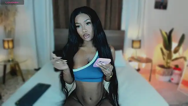 Isaa Coleman  online show from 04/17/26, 12:13