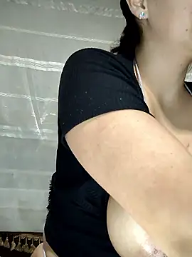 Snapshot of StephanieMarrien chatting on 01/05/26, 11:19 StephanieMarrien online show from 01/05/26, 11:19