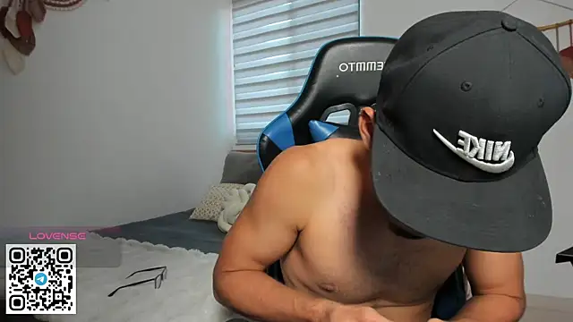 mateoleonee online show from 01/17/26, 05:38