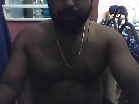Snapshot of hot_to_handel chatting on 05/13/26, 06:38 hot to handel online show from 05/13/26, 06:38