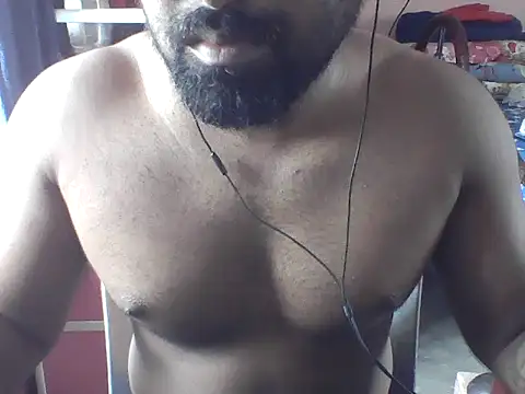 Snapshot of hot_to_handel chatting on 05/28/26, 05:16 hot to handel online show from 05/28/26, 05:16