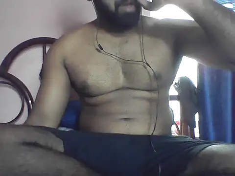 Snapshot of hot_to_handel chatting on 05/31/26, 04:31 hot to handel online show from 05/31/26, 04:31