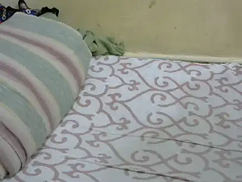 ebonyvalleria1 online show from 02/04/25, 03:36