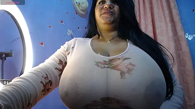  sonia bigboobs online show from 02/06/25, 12:48