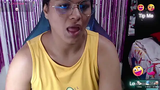 SweetAlmaa online show from 03/10/26, 12:43