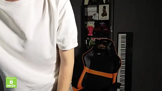 Keytaro online show from 09/17/25, 11:28