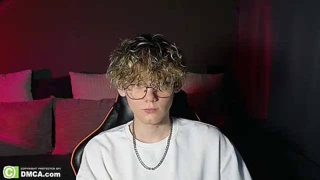 Keytaro online show from 03/14/26, 11:54