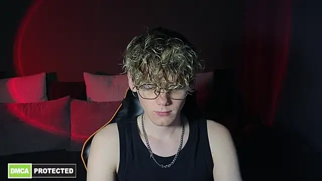 Keytaro online show from 04/13/26, 11:48