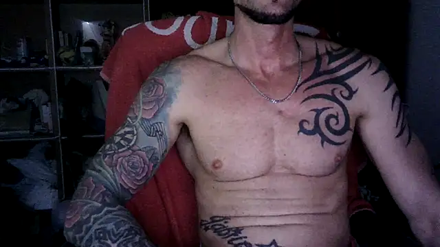 Snapshot of gabrielsaiyann chatting on 02/25/25, 10:18 gabrielsaiyann online show from 02/25/25, 10:18