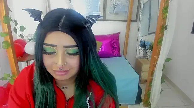 lussyevans24 online show from 02/19/25, 07:50