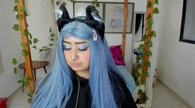 lussyevans24 online show from 02/27/25, 03:36