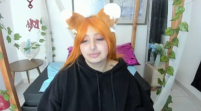 lussyevans24 online show from 03/09/25, 09:24