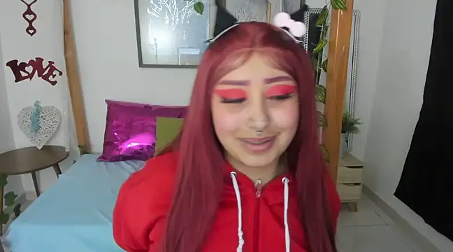 lussyevans24 online show from 03/14/25, 07:04