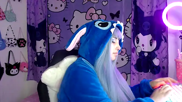 lussyevans24 online show from 09/11/25, 06:02